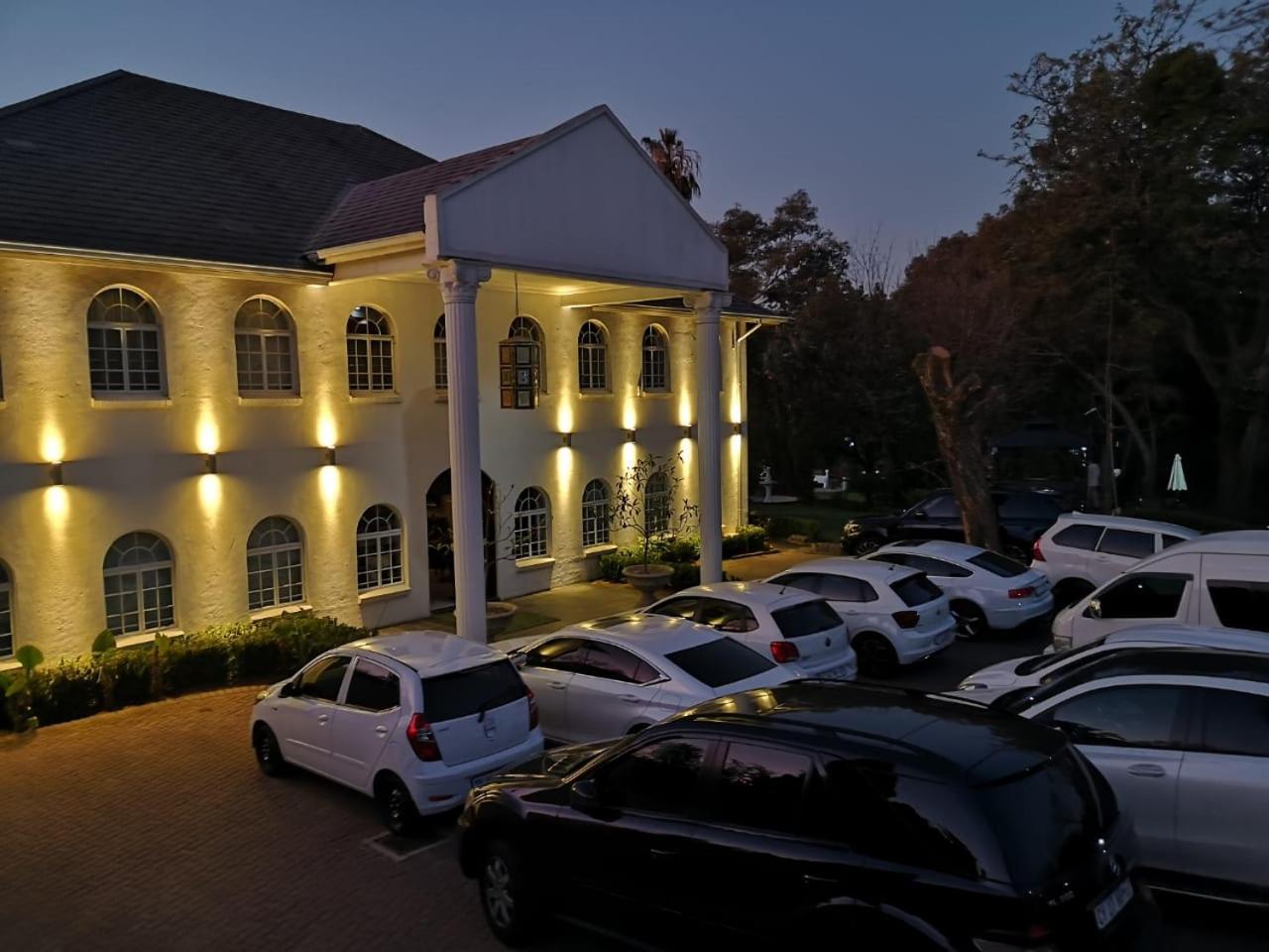 Lotus Guest House Johannesburg Ngoại thất bức ảnh